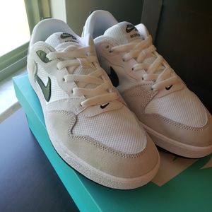 Nike SB Alleyoop Sneakers